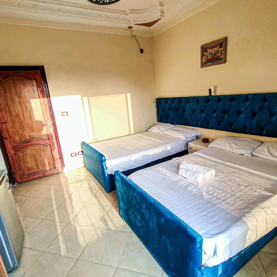 Kafret el-Gabal Happy Days Pyramids Inn מראה חיצוני תמונה
