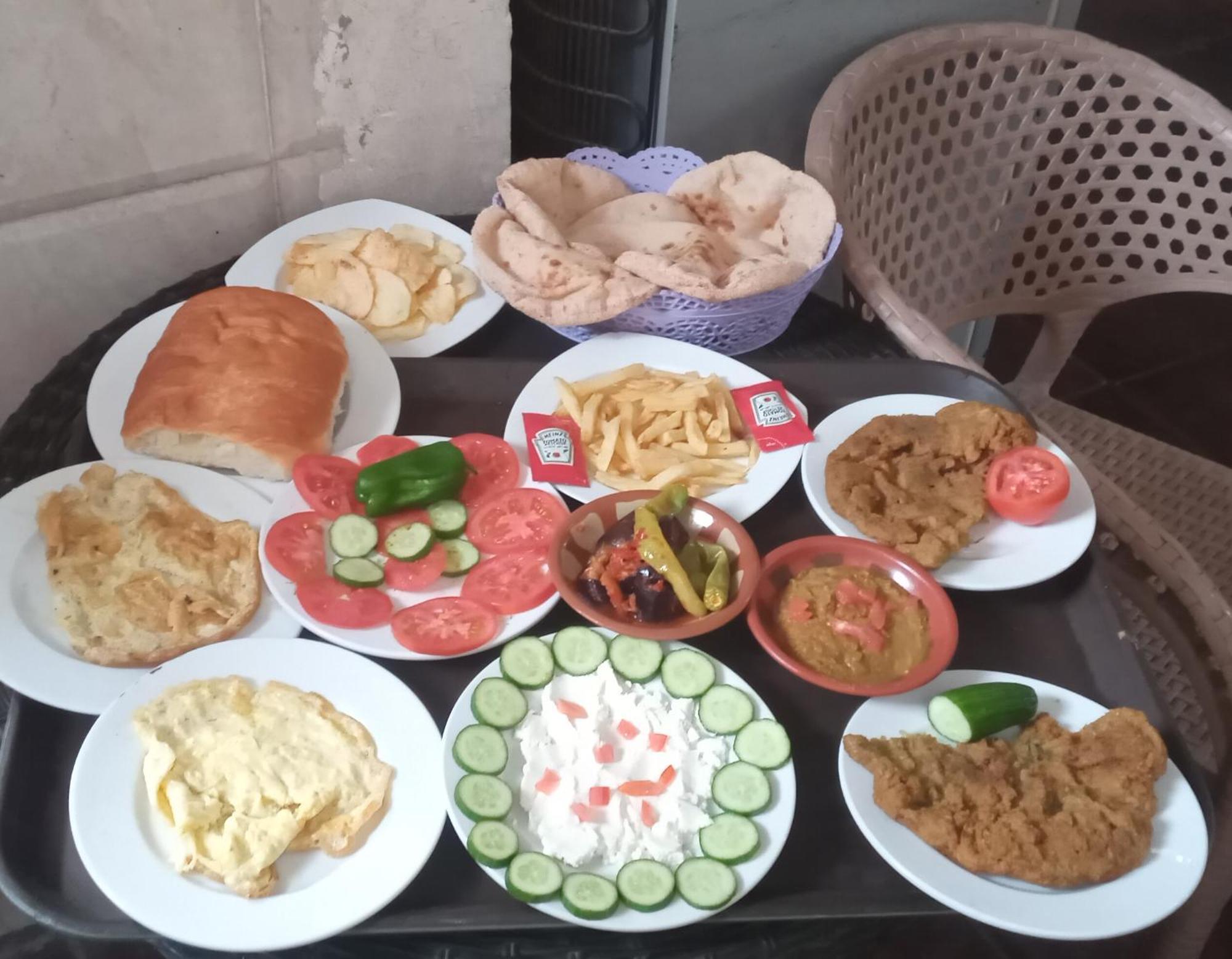 Kafret el-Gabal Happy Days Pyramids Inn מראה חיצוני תמונה