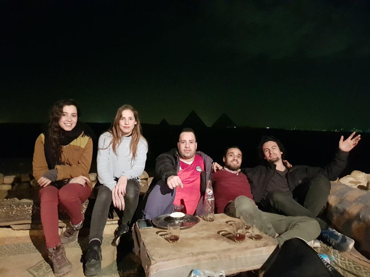 Kafret el-Gabal Happy Days Pyramids Inn מראה חיצוני תמונה